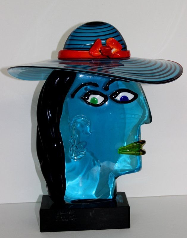 Walter Furlan Style "Picasso" Murano Head Sculpture: Walter Furlan Style "Picasso" Murano Head Sculpture. Art glass woman wearing a sun hat. Measures - 16" high x 14" wide. See photos for signature.