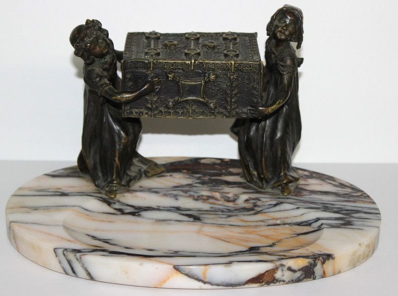 C. Kauba (Carl Kauba) (Austrian 1865-1922) Bronze: C. Kauba (Carl Kauba) (Austrian 1865-1922) Bronze. Treasure chest group. Measures - 7" high x 11 1/2" wide.