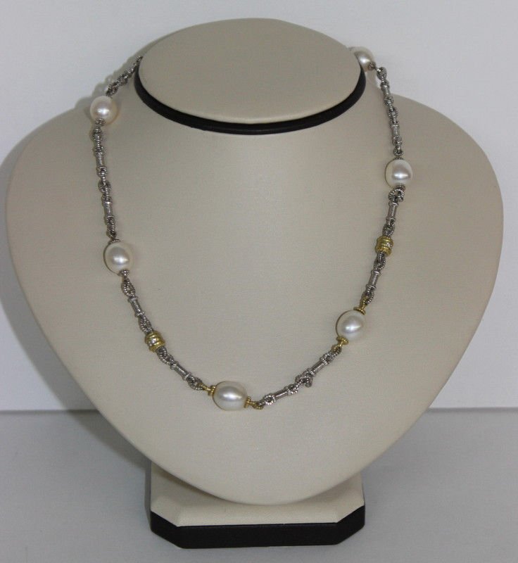 Judith Ripka 18Kt YG & Sterling Pearl Necklace: Judith Ripka 18Kt YG & Sterling Pearl Necklace. Weighs - 31.3 grams.