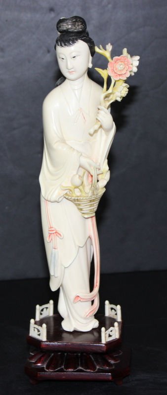 Chinese Carved Polychrome Ivory Quan Yen: Chinese Carved Polychrome Ivory Quan Yen. Measures - 11 3/4" high. Weight - 526.5 grams, with base. INTERNATIONAL CLIENTS ARE INELIGIBLE TO BID ON THIS ITEM. THIS ITEM IS FOR SALE ONLY WITHIN THE UNIT