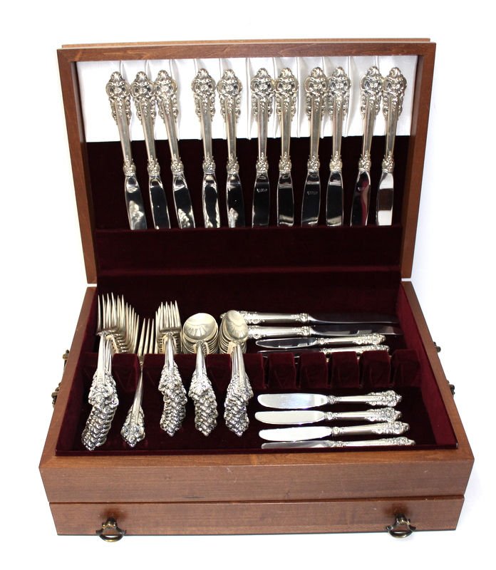 73 Pc. Wallace "Grande Baroque" (c. 1941) Sterling: 73 Pc. Wallace "Grande Baroque" (c. 1941) Sterling Flatware Set. Set contains 11 dinner forks - 7 7/8" long, 13 salad forks - 6 1/2" long, 13 cream soup spoons - 6" long, 13 tea spoons - 6 1/8" long, 