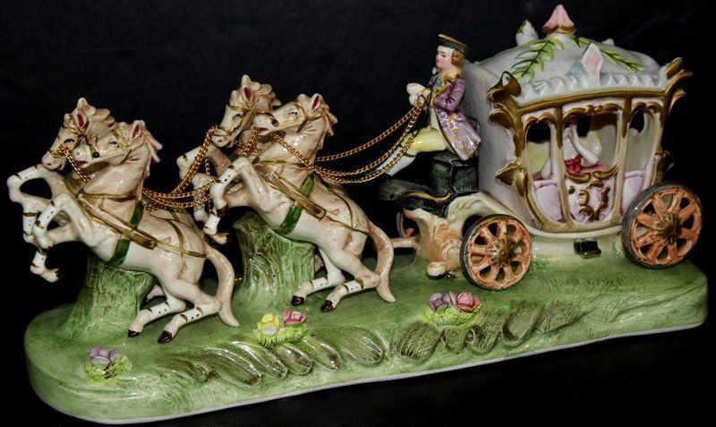 20th C. Capodimonte Stage Coach w/ Horses: 20th C. Capodimonte Stage Coach w/ Horses. Measures - 14" wide x 7" high.
