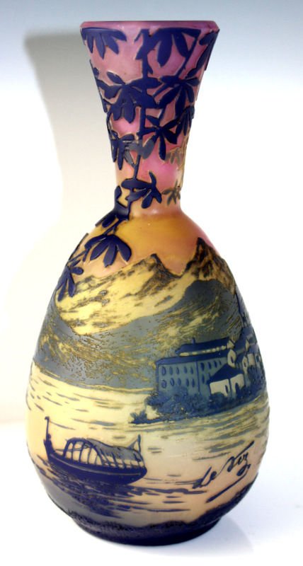 Devez Cameo Glass Vase (1 of 5)