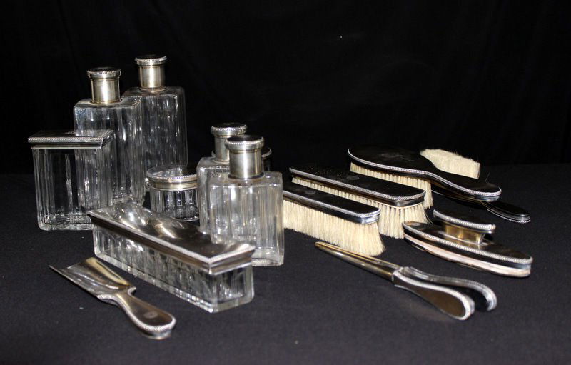 15 Pc. Art Deco Sterling Dresser Set (1 of 6)