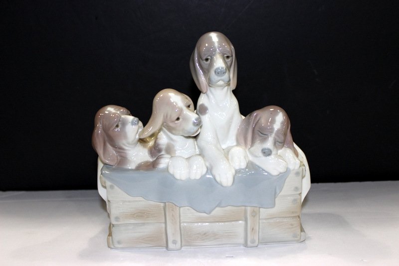 Lladro Porcelain Puppies in a Box Figurine (1 of 5)