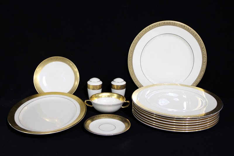13 Pc. Lenox "Westchester" Misc. Pieces (1 of 6)