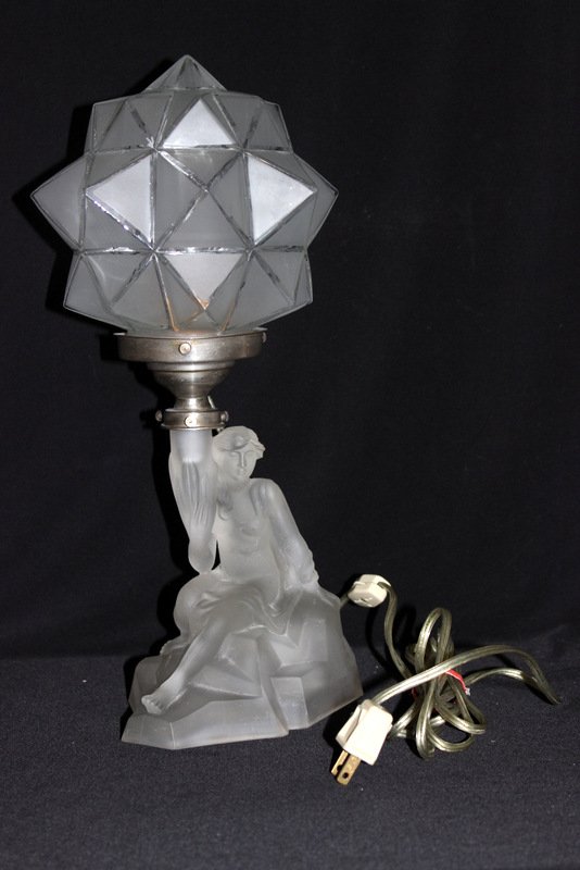 Beautiful Art Deco Frosted Glass Figural Lamp (1 of 4)