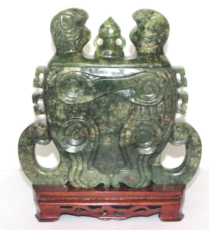 Chinese Jadeite Covered Vase on Stand (1 of 4)