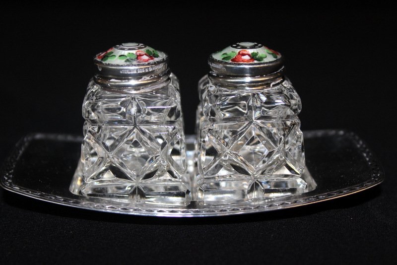 David Anderson Salt & Pepper Shakers: David Anderson Salt & Pepper Shakers. With tray, beautiful enamel top. Measures - 1 1/4" High x 1 1/4" wide.