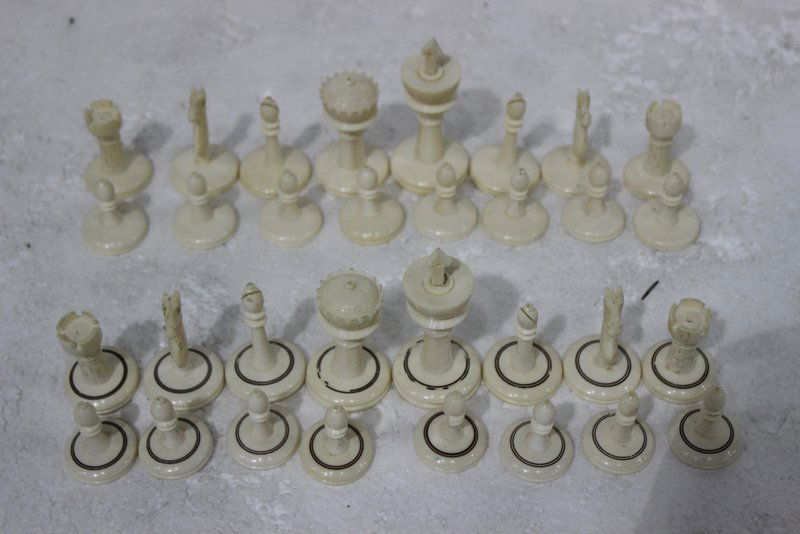 32 Pc. Carved Ivory Chess Set: 32 Pc. Carved Ivory Chess Set. THIS LOT IS THIRD QUARTER 20TH CENTURY, OR EARLIER ORIGIN. INTERNATIONAL CLIENTS ARE INELIGIBLE TO BID ON THIS ITEM. THIS ITEM IS FOR SALE ONLY WITHIN THE UNITED STATES,