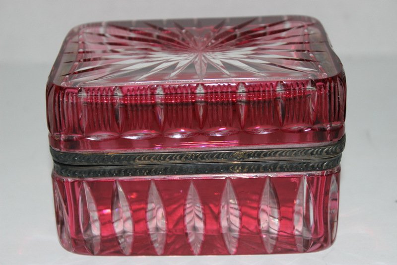 Beautiful Ruby Cut Glass Box (1 of 6)