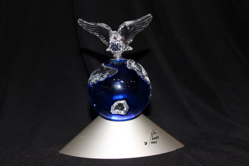 Swarovski 2000 Crystal Planet Millennium Edition (1 of 1)