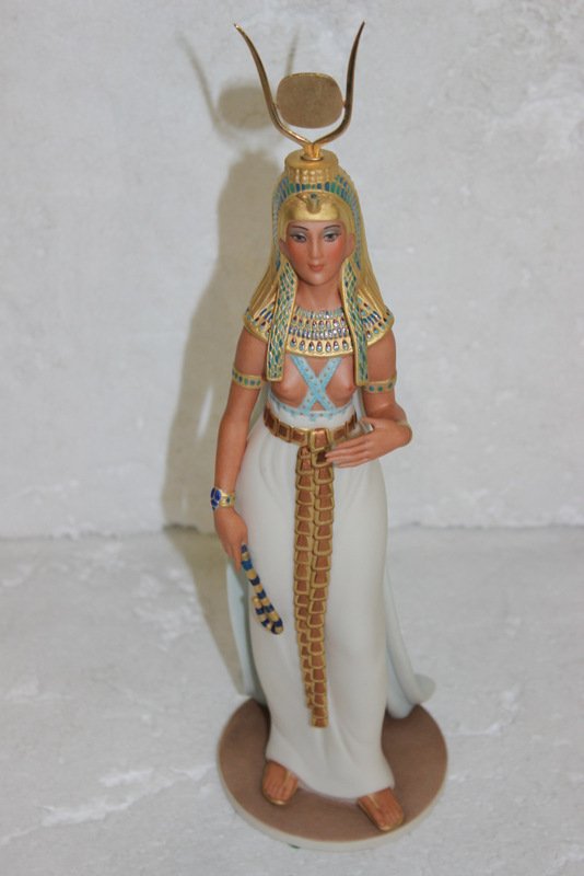 Goebel Laszlo Ispanky "Cleopatra" Figure (1 of 8)