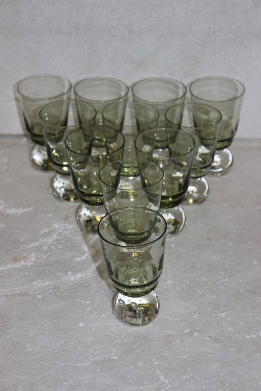 Beautiful Murano Glass Cups (1 of 4)