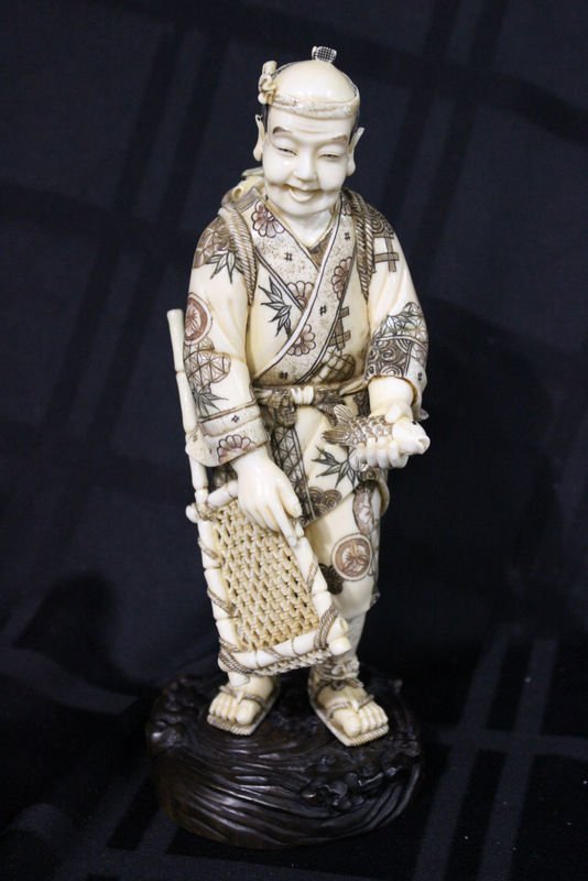 Chinese Carved Hippo Ivory Figure of Fisherman (1 of 7)