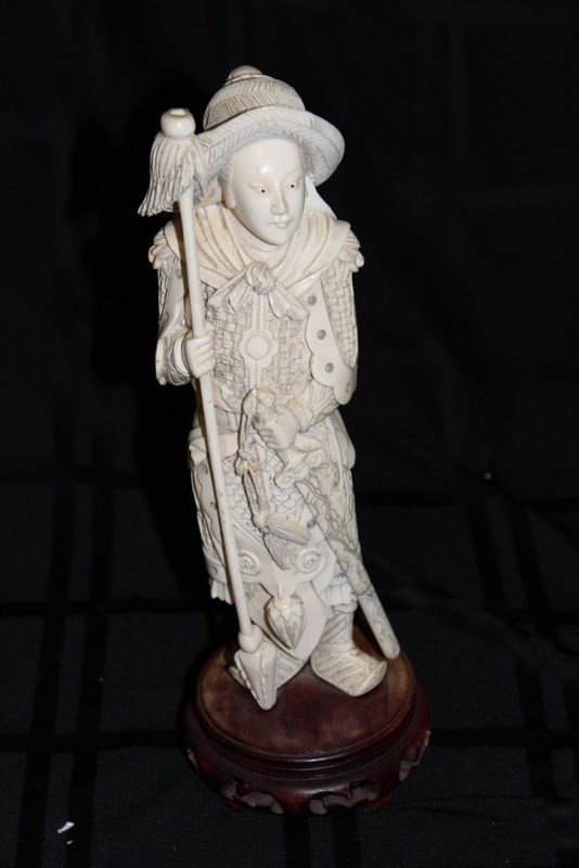 Chinese Carved Ivory Figure of Warrior (1 of 7)