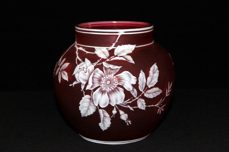 Thomas Webb Cranberry Cameo Glass Floral Vase: Thomas Webb Cranberry Cameo Glass Floral Vase. Frosted, signature butterfly. Measures - 5 1/2" high x 5 1/2" diameter.