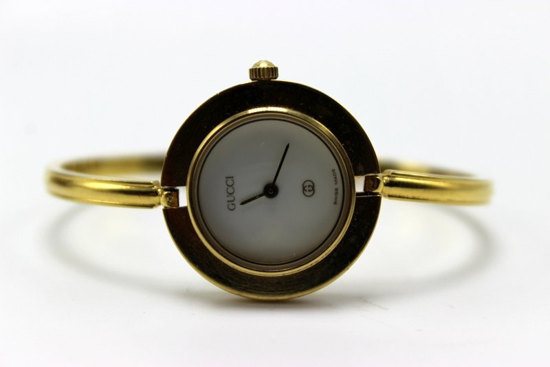Vintage Gucci Interchangable Bezel Watch (1 of 5)