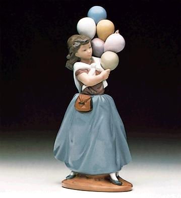 Lladro "Balloon Seller" #5141 Porcelain Figure (1 of 1)