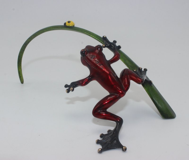 Tim Cotterill Frogman Bronze Figure (1 of 4)
