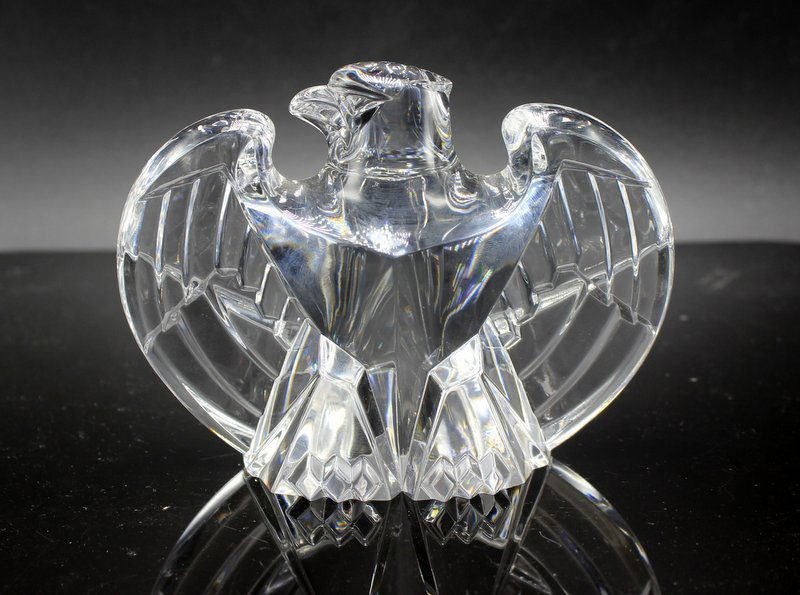 Steuben "Madigan" Crystal Eagle (1 of 4)