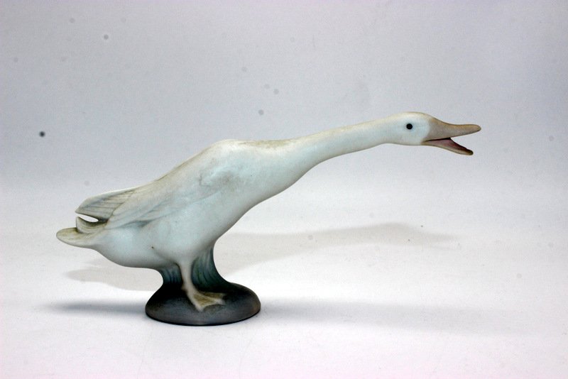 Lladro Geese Bisque Figure (1 of 4)