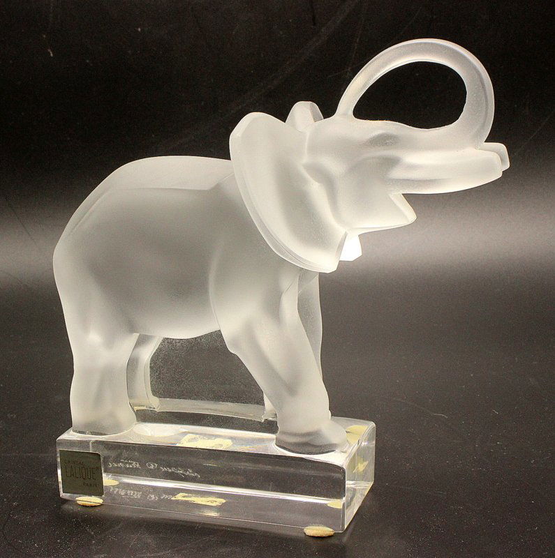 Lalique Elephant Paperweight (1 of 4)