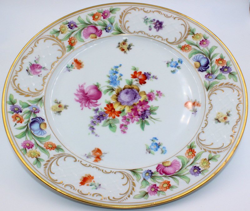 12 Dresden Porcelain Dinner Plates with Floral (1 of 2)