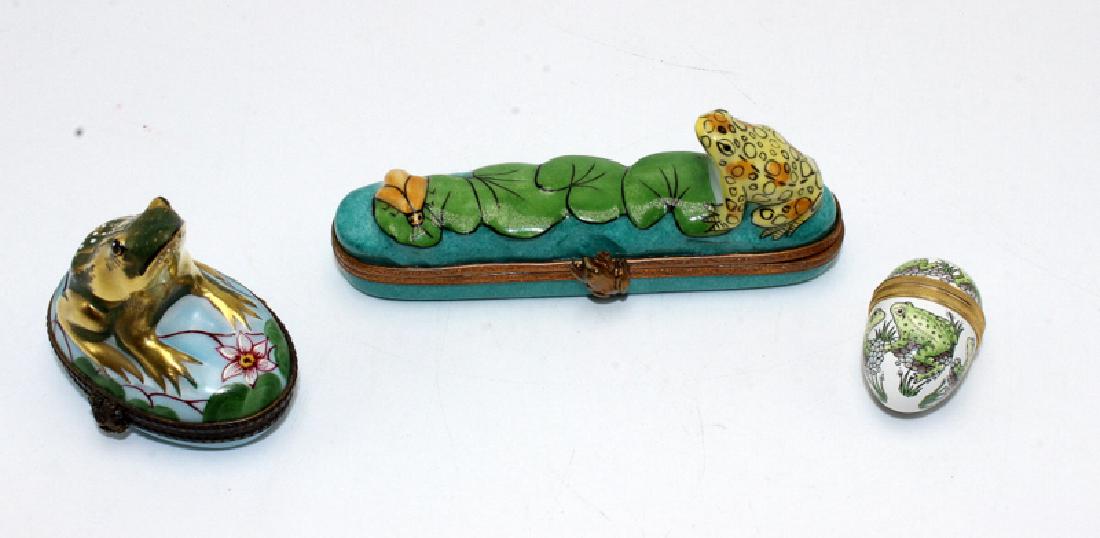 2 Limoge Frog Pill Boxes & 1 Halcyon (1 of 6)
