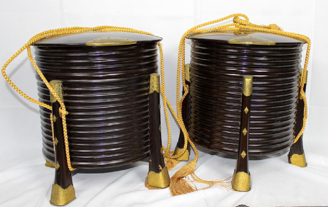Pair of Kimono Round Black Lacquered Boxes with Silk (1 of 6)
