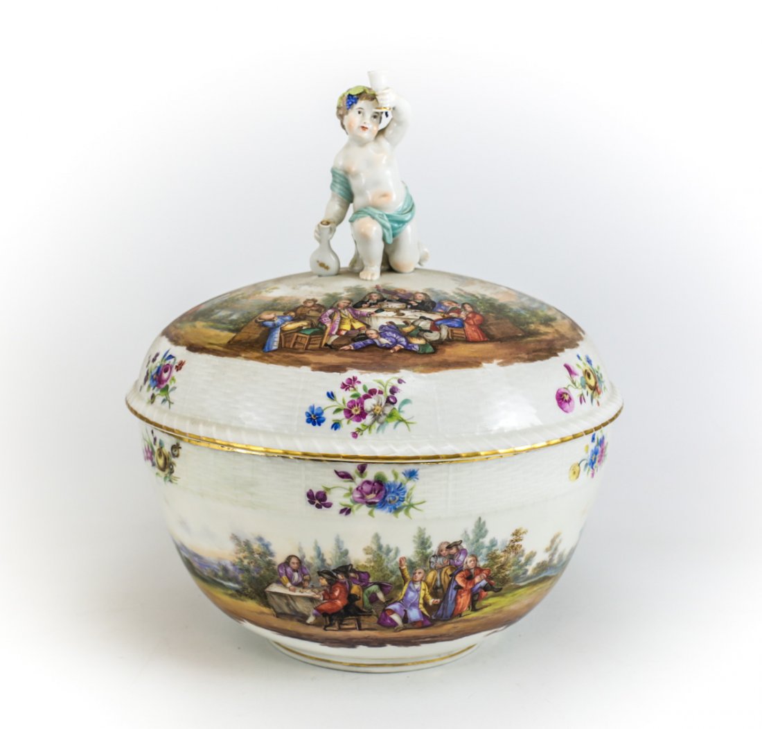 Large Royal Berlin Porcelain Tureen with Cherub (1 of 1)