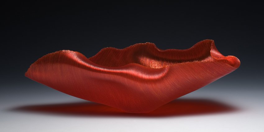 Toots Zynsky: Rinascita Mizimah, 2011. 5 h x 15w x 7d. Filet de verre. Signed, 2011
