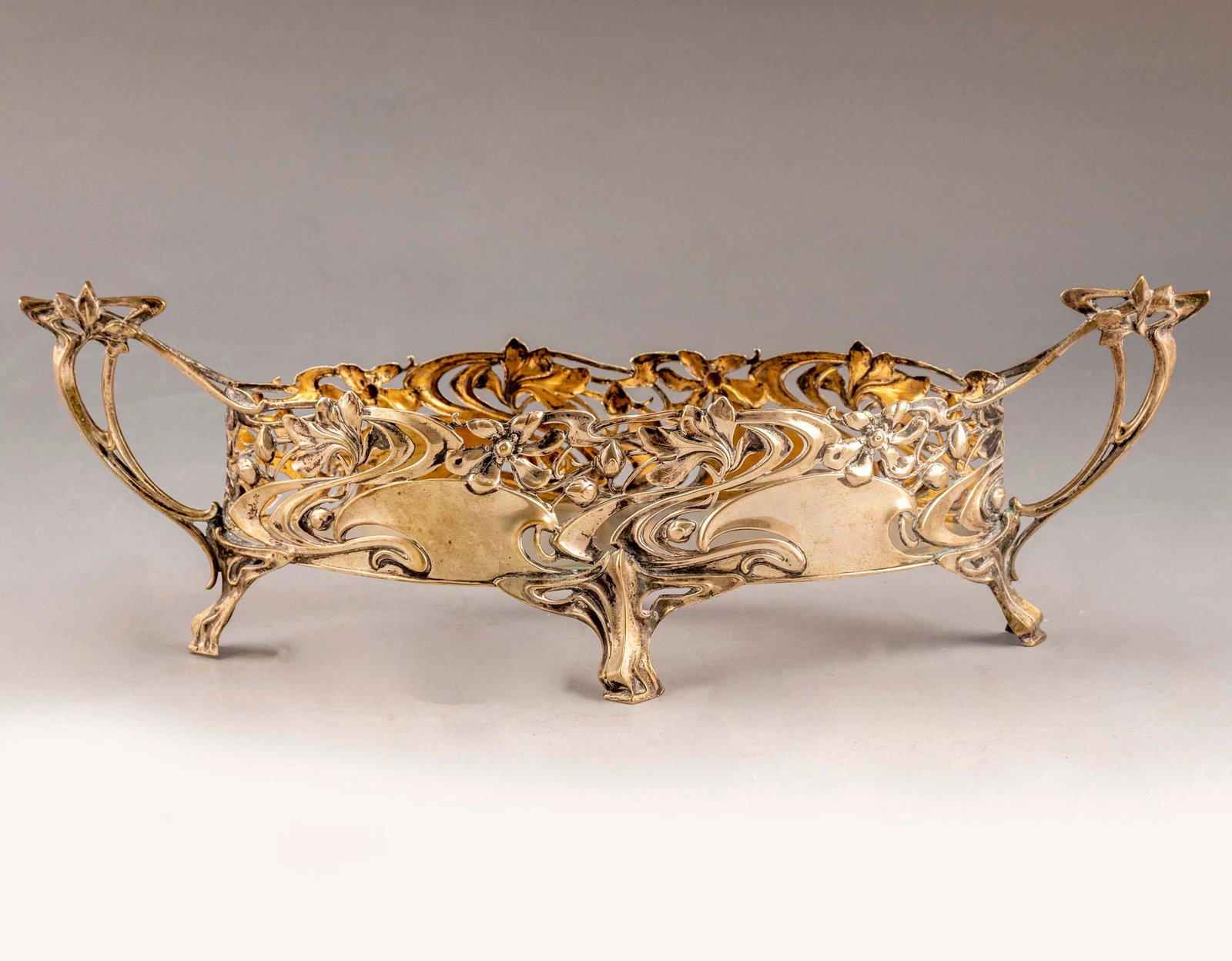 Art Nouveau Centerpiece (1 of 5)