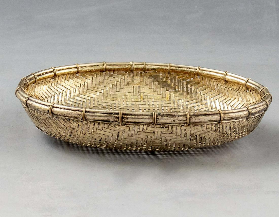 Cambodian Woven Silver Bowl: Cambodian woven silver bowl. Length: 14 cm. Weight: 98 grams.