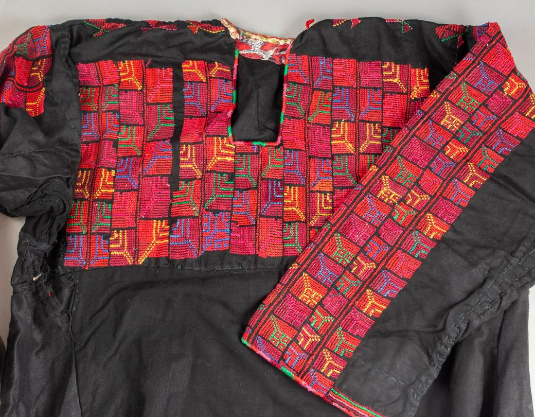 Palestinian Dress (1 of 3)