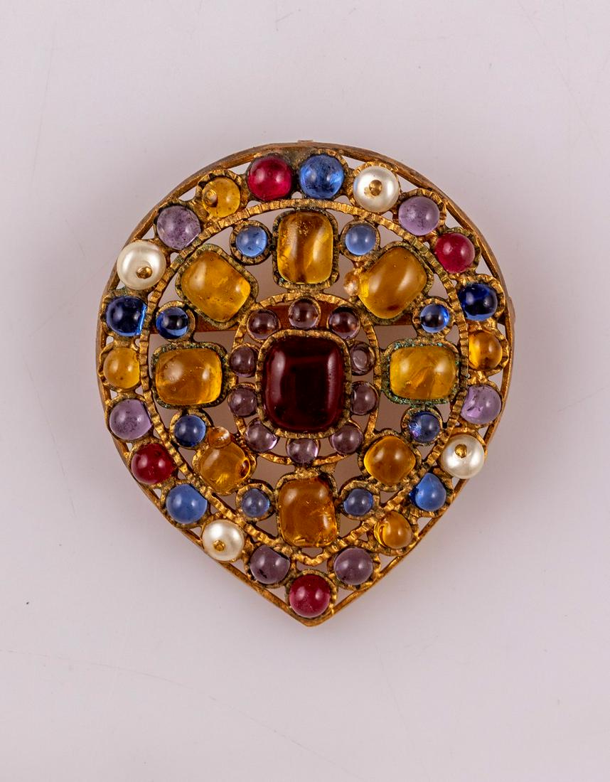 Chanel Brooch / Pendant (1 of 4)