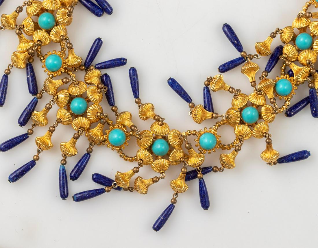 Necklace / Belt, probably KJL: Massive necklace / belt, probably made by KJL, decorated with beads in the shape of tassels in turquoise Lapis Lazuli colors. Length: 78 cm. Unsigned.