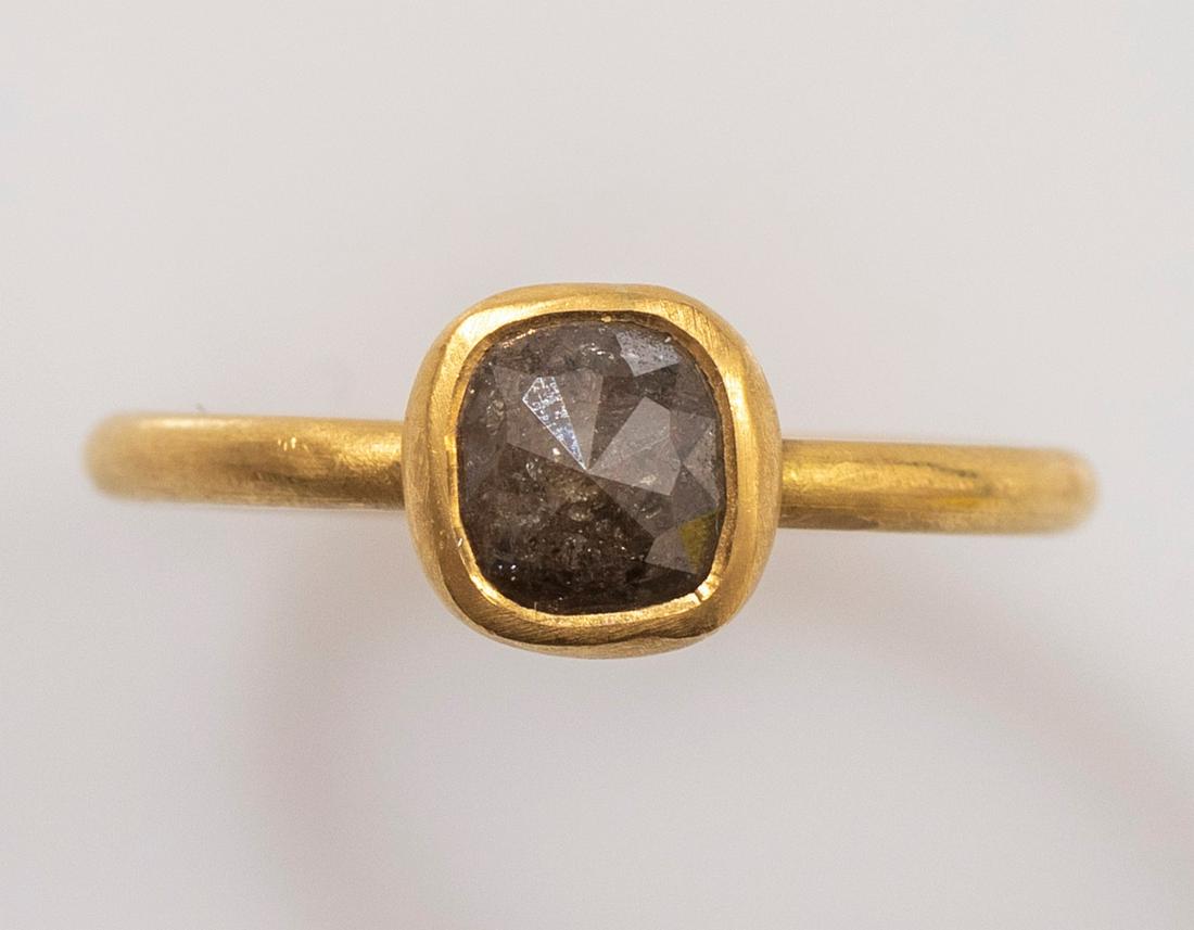 Gold & Diamond Ring: 22K gold ring, set with a black diamond. Size: US 6 3/4, weight: 3.1 grams.