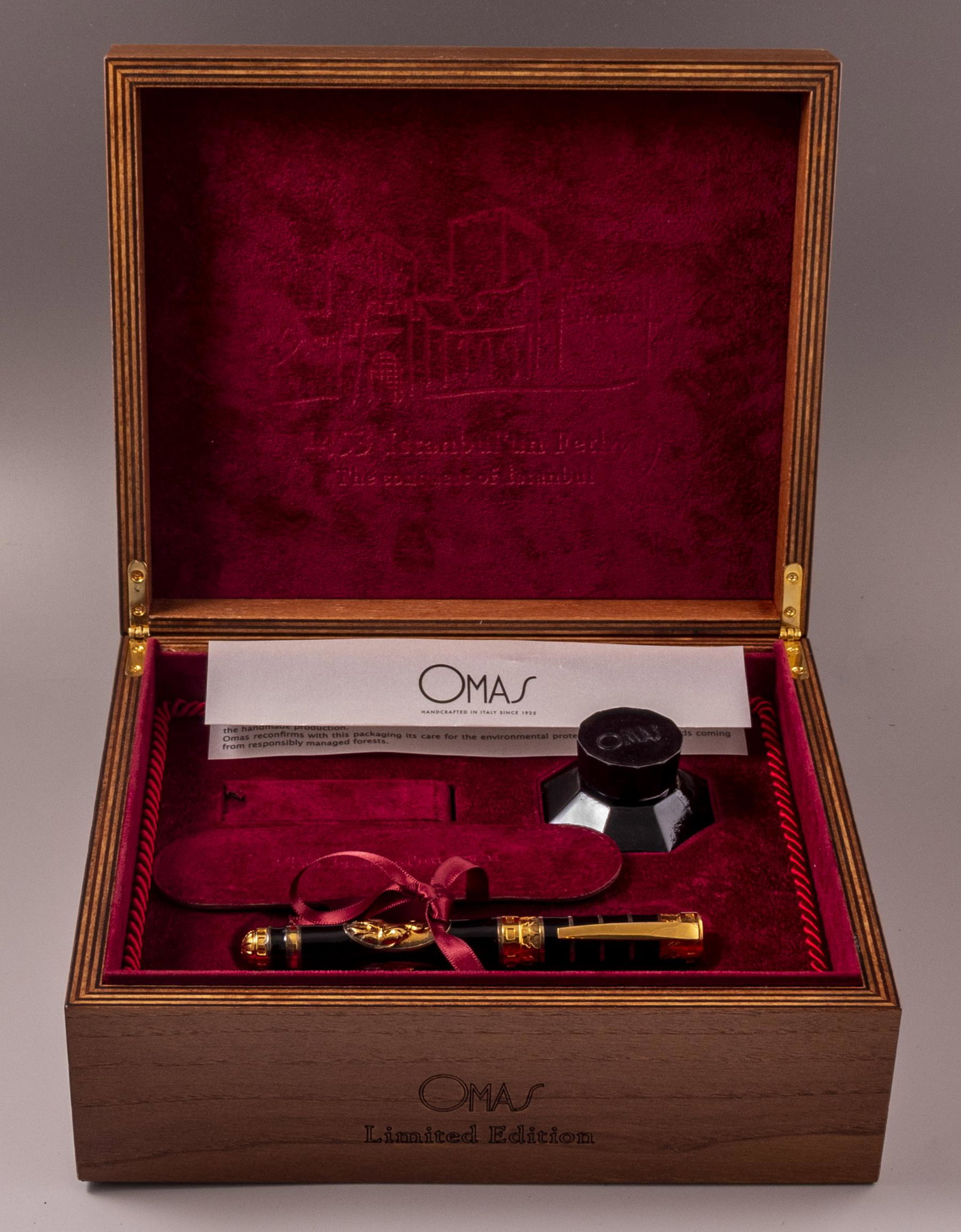 Omas 1453 - The Conquest of Istanbul Fountain Pen (1 of 20)