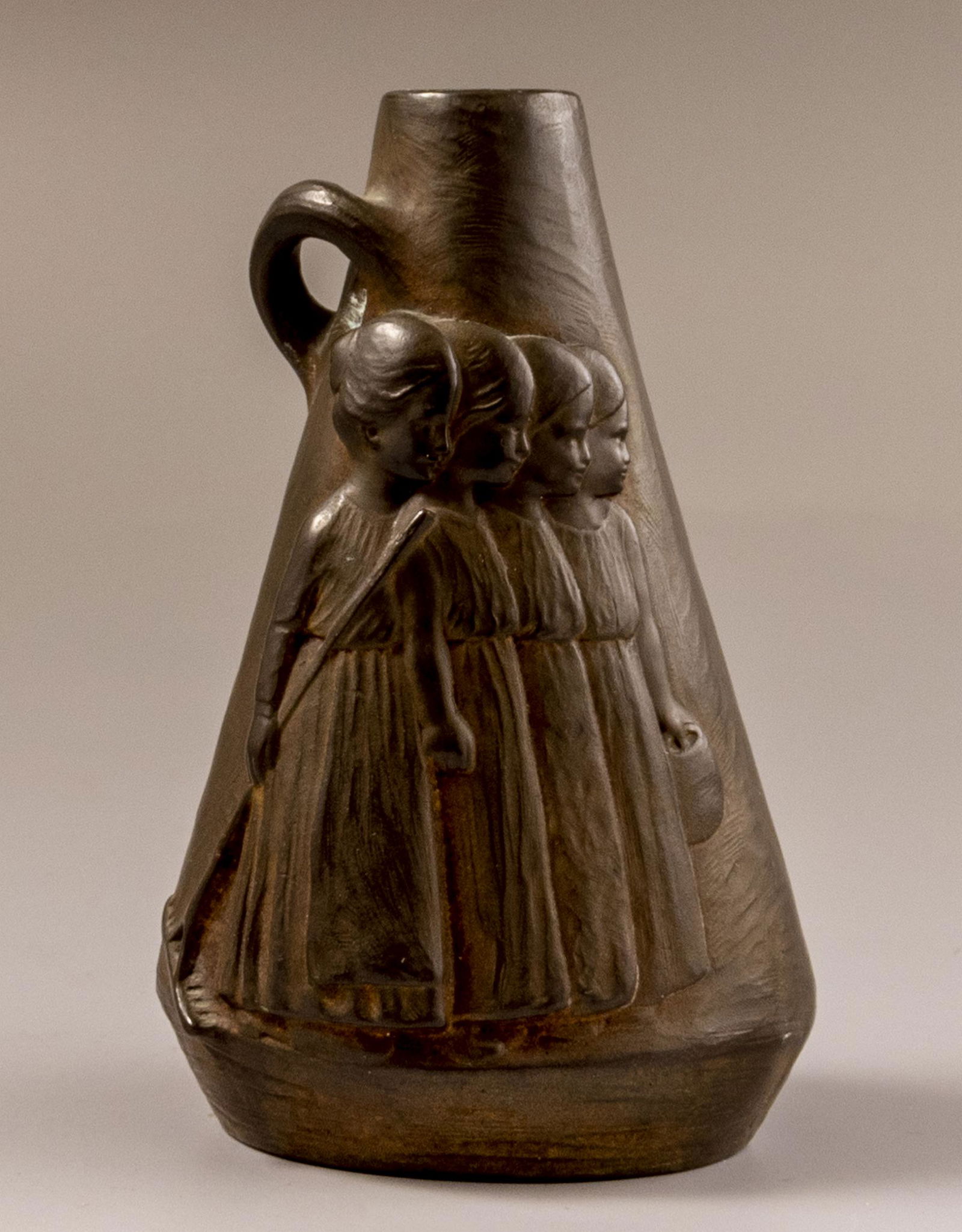 Art-Nouveau Bronze Vase (1 of 6)
