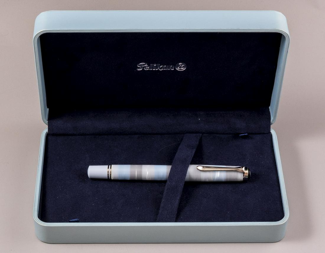 Pelikan M620 - Grand Places - Place de la Concorde Fountain Pen, Special Edition (1 of 9)