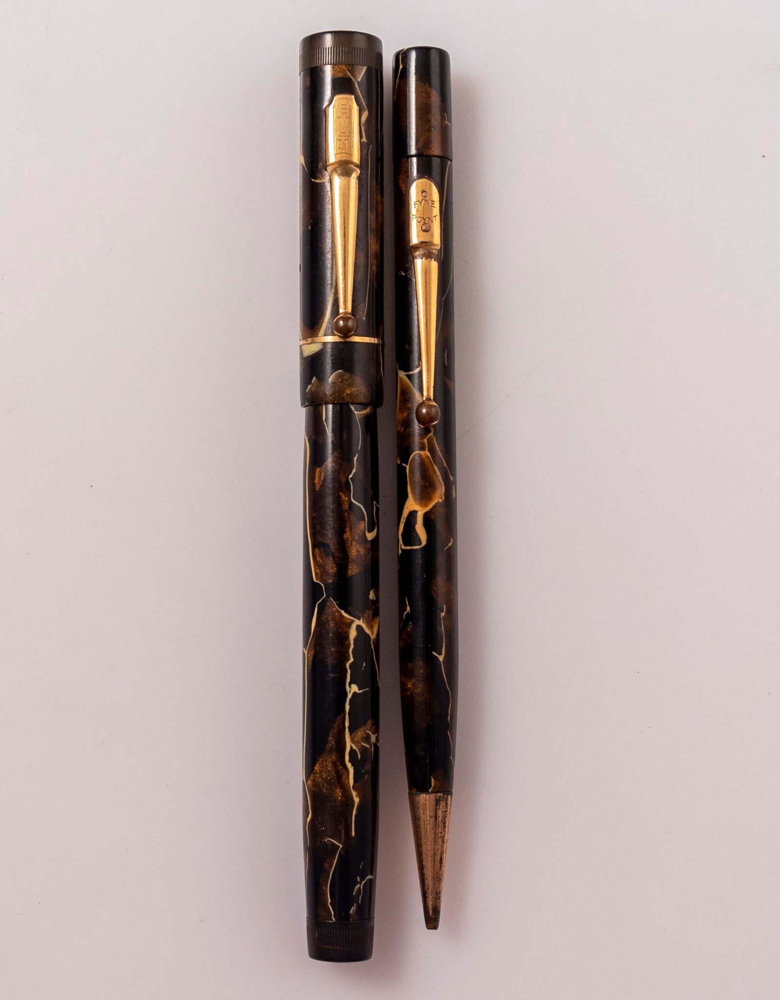 Mabie Todd & Co Swan L205-47 Leverless Pens Set (1 of 7)