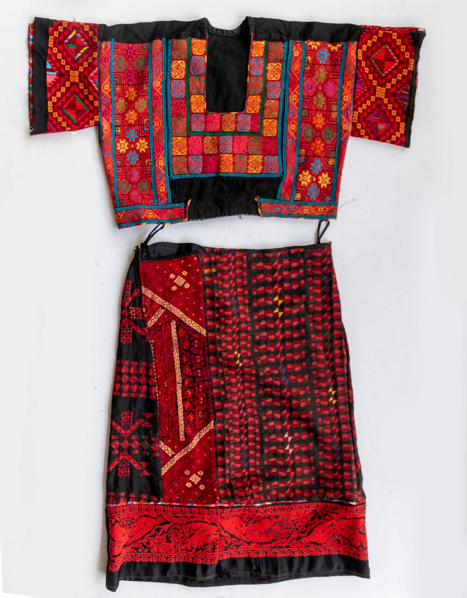 Palestinian Embroidered Garments (1 of 16)