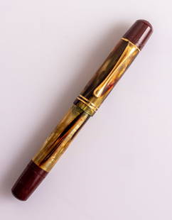 Pelikan M101N Fountain Pen: Pelikan 101N fountain pen, Tortoise shell. Size: 4.8" (12.2 cm). 14K gold nib, M. Very good condition.