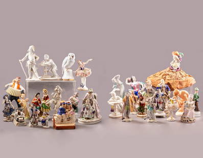 European Porcelain Figurines: Large lot of European porcelain figurines, with female and male figures. Dimensions: 15-25 cm. Various manufacturers (Hutschenreuther, Royal Dux, Dresden, Lomonosov and more) most of them are hallmark