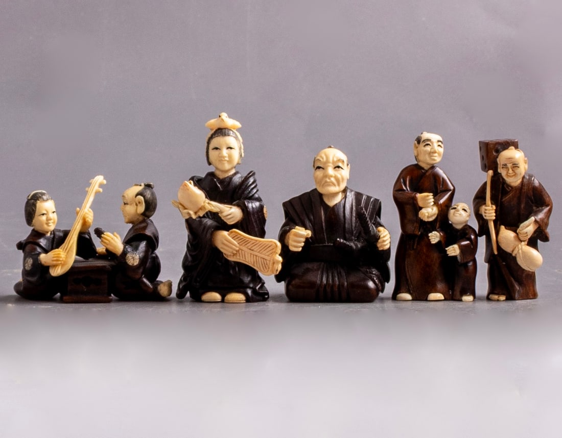 Carved Japanese Netsuke (1 of 8)