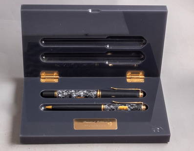 Pelikan Limited Edition M800 Wall Street Pens Set: Set of Pelikan fountain pen and ballpoint pen, Wall Street, Limited edition. Size: 5.4-5.55" (13.8-14.1 cm). Two toned 18K gold nib, M. Numbered 1459/4500. Mint, in original case.