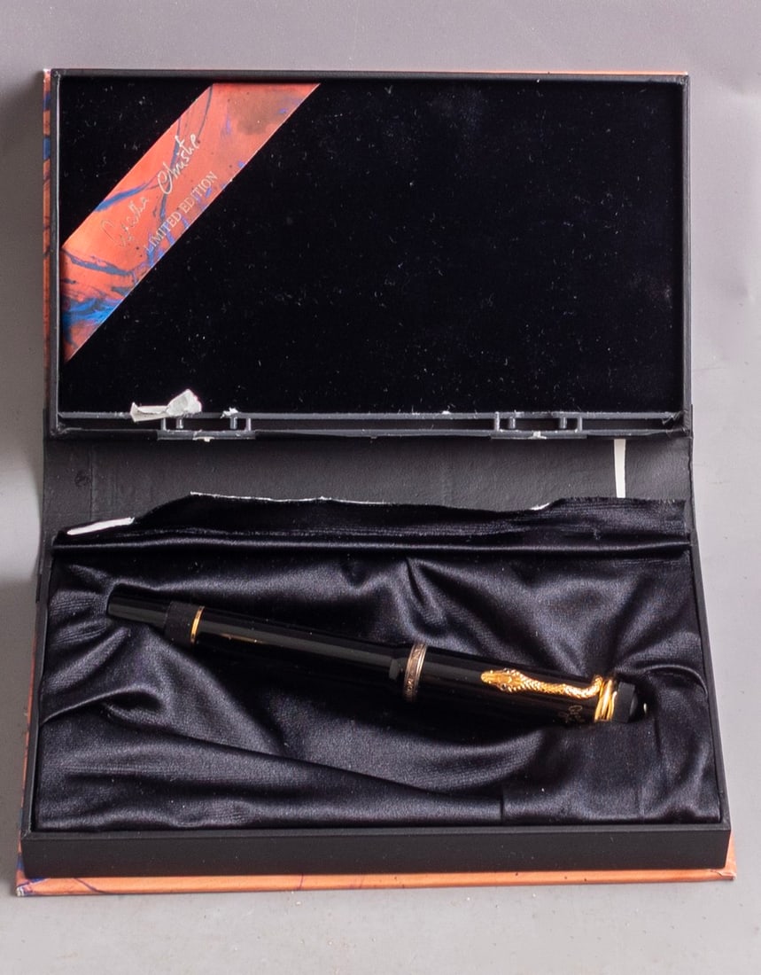 Montblanc Meisterstuck Limited Edition Fountain Pen, Agatha Christie 4810 (1 of 16)