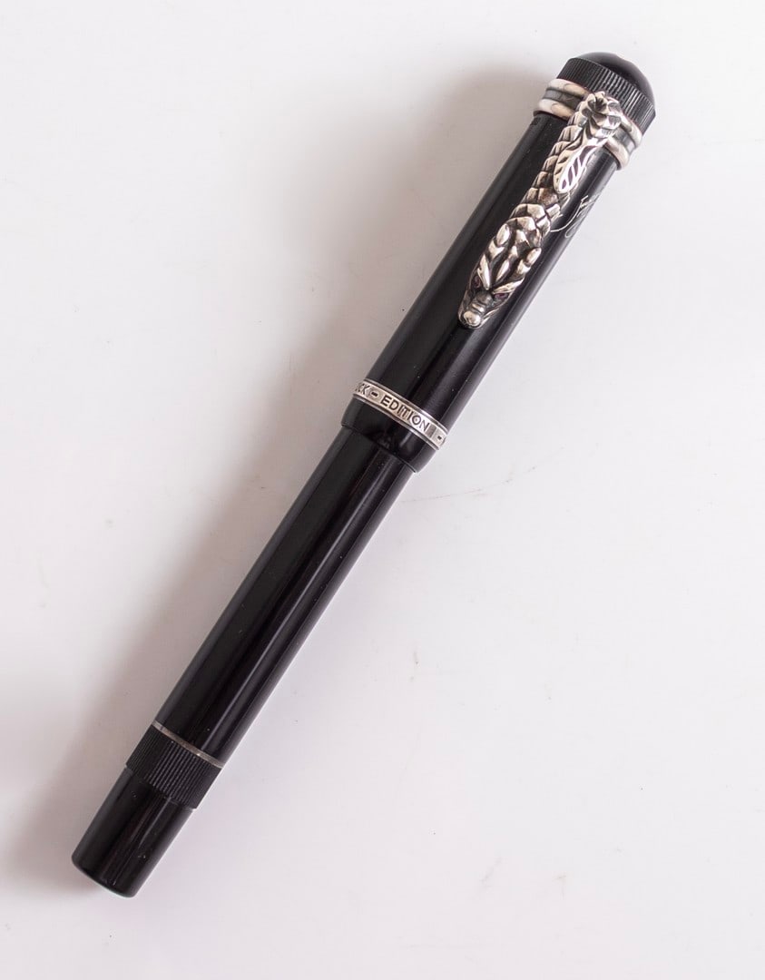 Montblanc Imperial Dragon Limited Edition Fountain Pen (1 of 12)