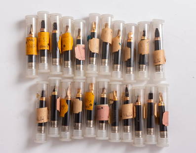 Elysee Gold Nibs: Lot of 22 Elysee pen nib units/sections, with14K gold nibs. Each nib weighs 0.25 grams net. Total net gold weight: 5.5 grams.